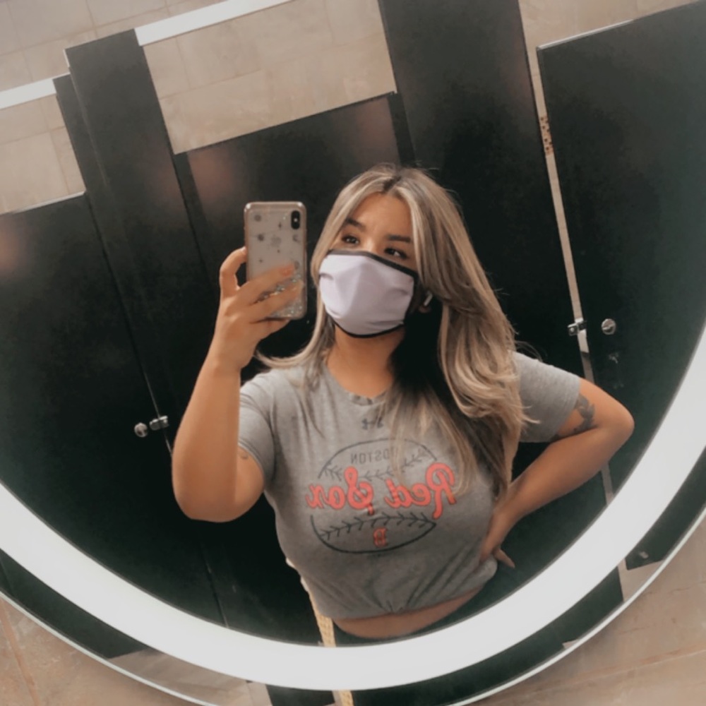 Meet your Posher, Alondra